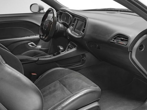 Used 2021 Dodge Challenger R/T Scat Pack w/ Plus Package image 34