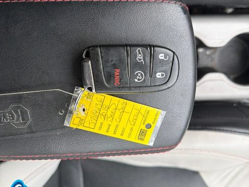 Used 2018 Jeep Compass Limited w/ Navigation Group AWD/4WD image 26