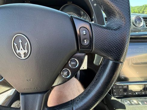 Used 2018 Maserati GranTurismo Sport RWD image 20