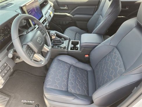 New 2026 Toyota 4Runner 4WD image 9