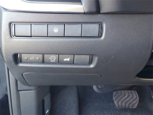 New 2026 Nissan Rogue SV image 12