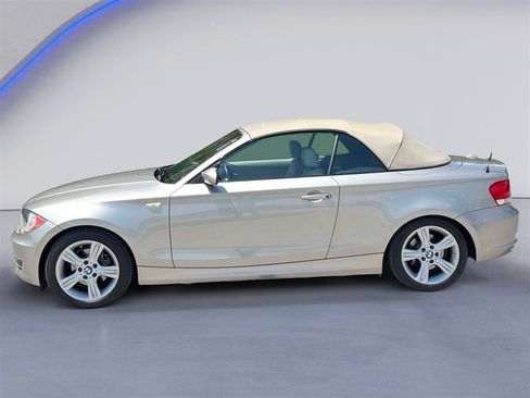 Used 2008 BMW 128i Convertible RWD image 7