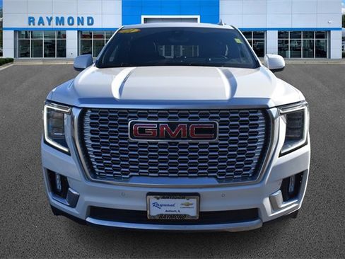 Certified 2021 GMC Yukon Denali w/ Denali Premium Package image 8
