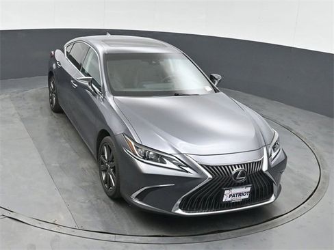 Used 2019 Lexus ES 350 Ultra Luxury image 36