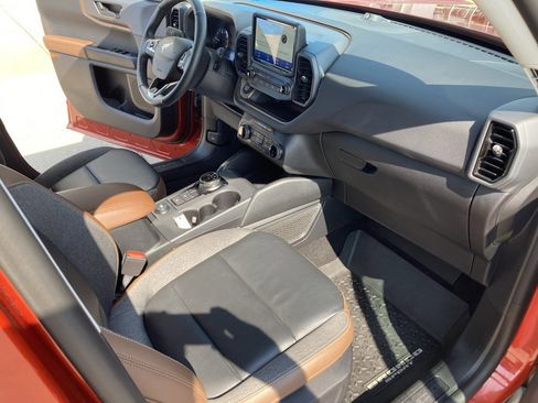 Used 2022 Ford Bronco Sport Outer Banks w/ Tech Package image 10