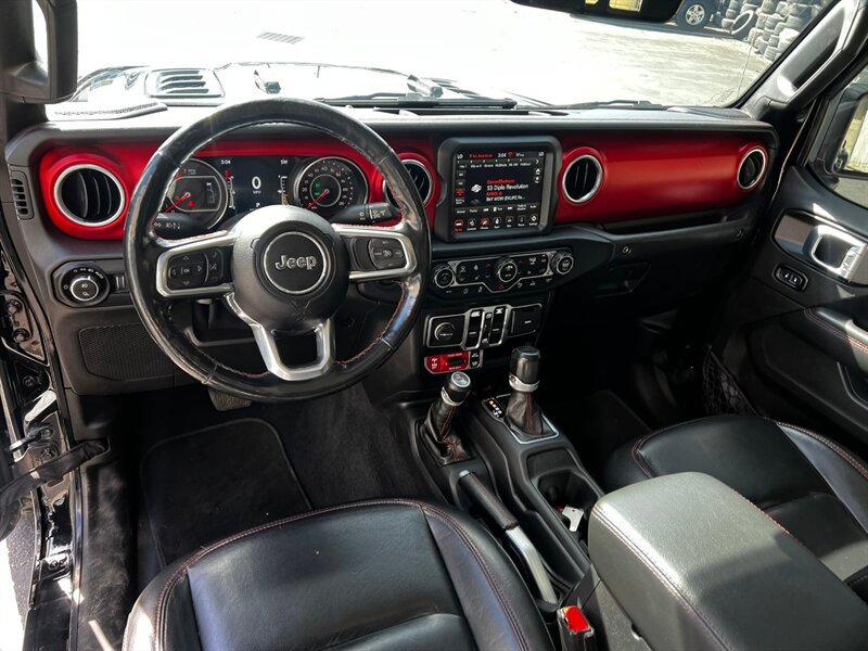 Used 2021 Jeep Gladiator Rubicon AWD/4WD image 23