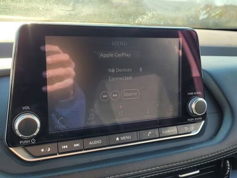 Used 2021 Nissan Rogue SV image 20