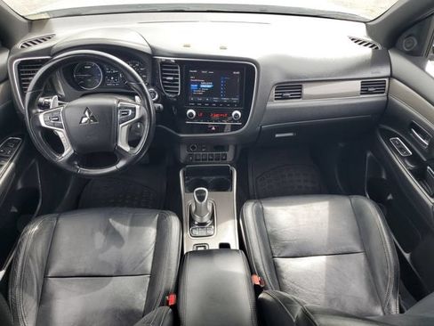 Used 2022 Mitsubishi Outlander GT AWD/4WD image 26