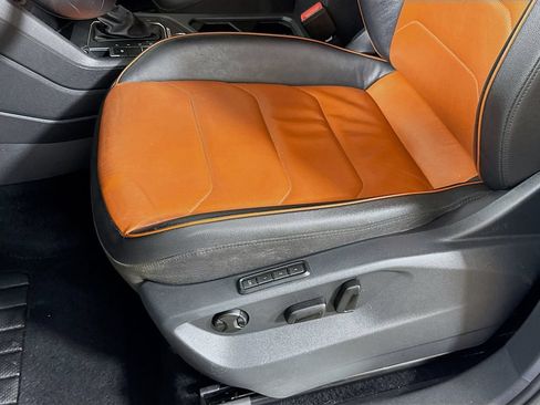 Used 2020 Volkswagen Tiguan SEL Premium R-Line AWD/4WD image 24