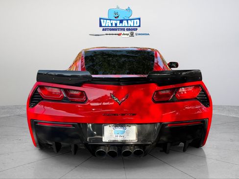 Used 2017 Chevrolet Corvette Stingray Coupe w/ 1LT RWD image 4