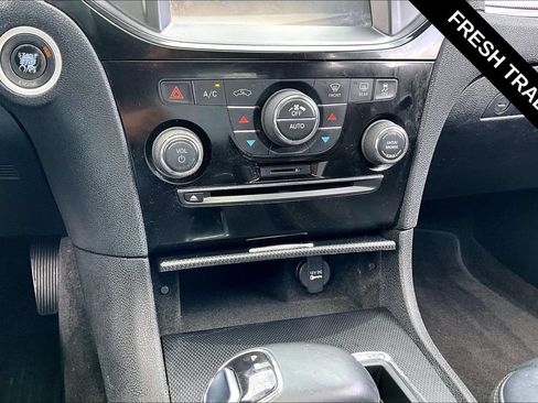 Used 2013 Chrysler 300 S RWD image 15