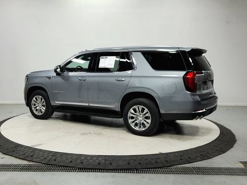 Used 2025 GMC Yukon Denali RWD image 6