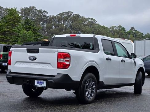 New 2026 Ford Maverick XLT image 3