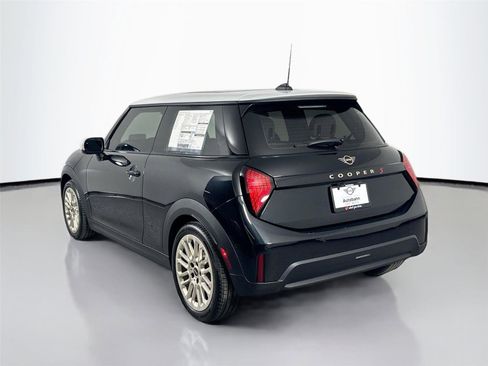 Certified 2025 MINI Cooper S FWD image 6