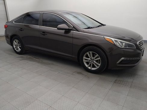 Used 2015 Hyundai Sonata SE image 11