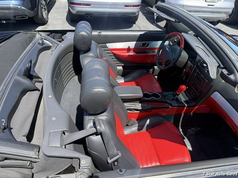 Used 2002 Ford Thunderbird RWD image 15