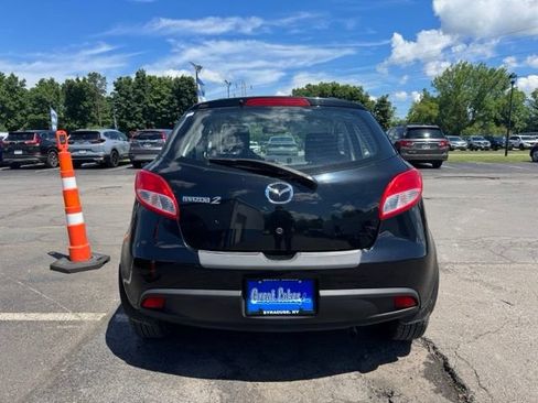 Used 2012 MAZDA MAZDA2 Sport FWD image 3