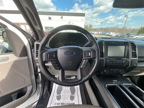 Used 2015 Ford F150 XLT w/ Equipment Group 302A Luxury image 15