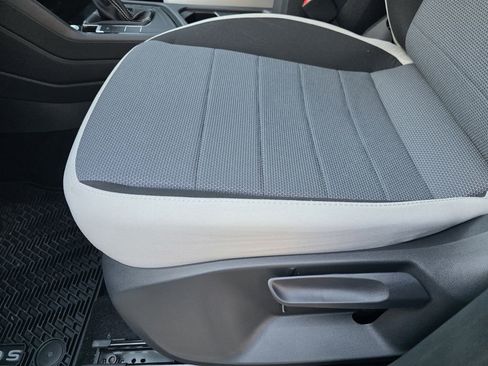 New 2026 Volkswagen Taos S FWD image 21
