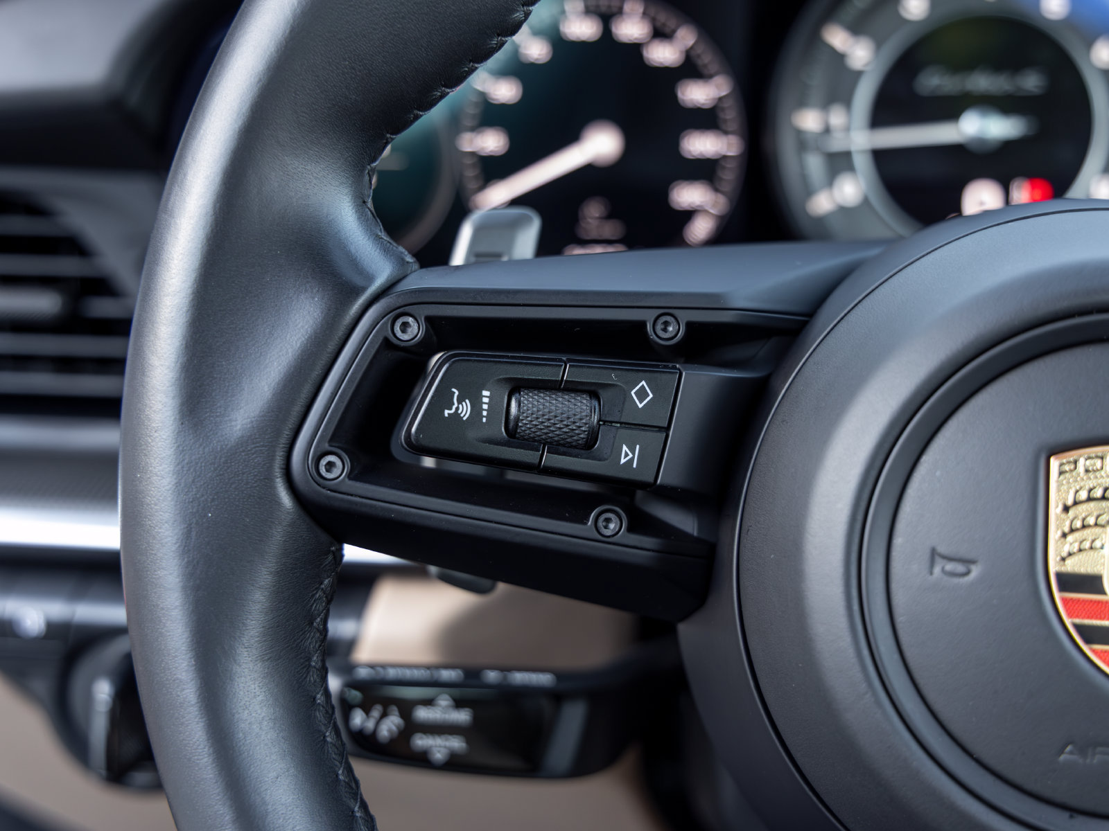 Certified 2023 Porsche 911 Turbo S AWD/4WD image 40