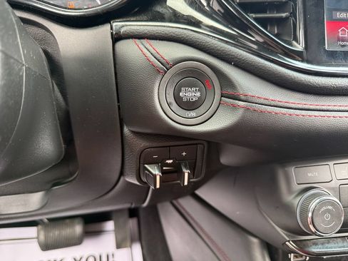 Used 2025 Dodge Durango R/T AWD/4WD image 32