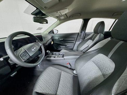 New 2026 Nissan Sentra SV FWD image 19