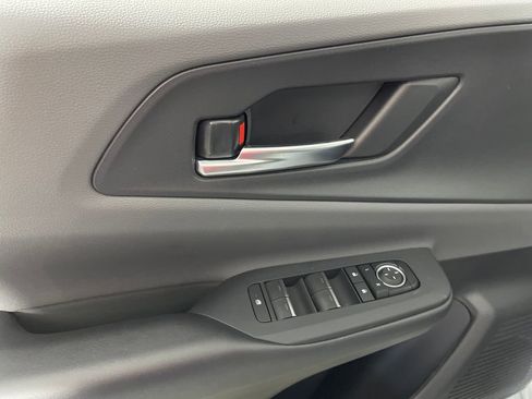 Certified 2024 Toyota Prius XLE image 16