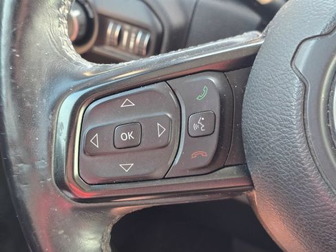 Used 2018 Jeep Wrangler Unlimited Sport S AWD/4WD image 20