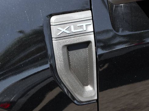 Used 2023 Ford Maverick XLT FWD image 43
