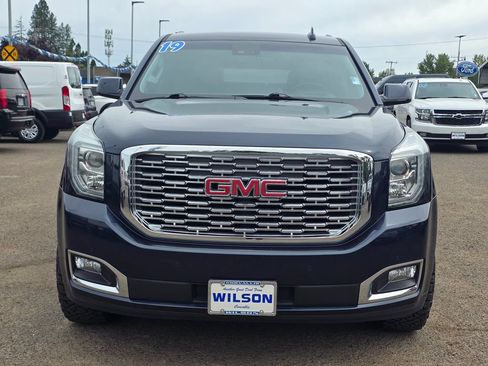 Used 2019 GMC Yukon XL Denali w/ Denali Ultimate Package AWD/4WD image 6