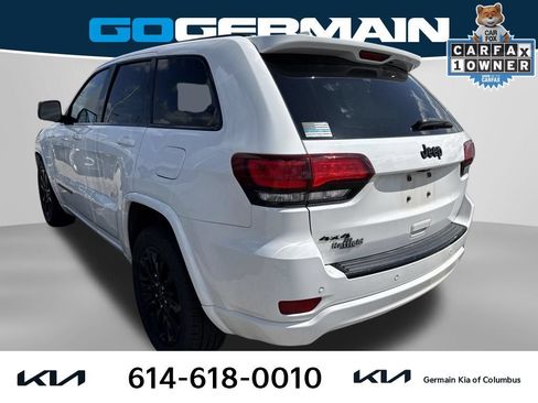 Used 2017 Jeep Grand Cherokee Altitude AWD/4WD image 2