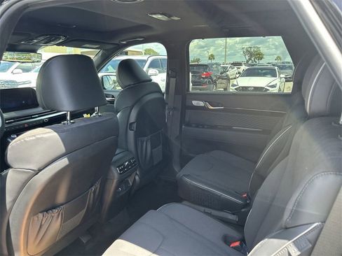 New 2025 Hyundai Palisade Calligraphy image 21