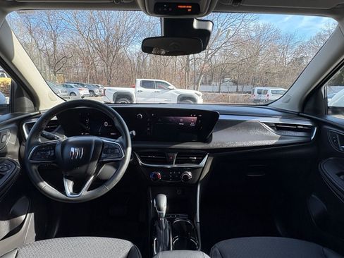 Used 2025 Buick Encore GX Preferred image 31