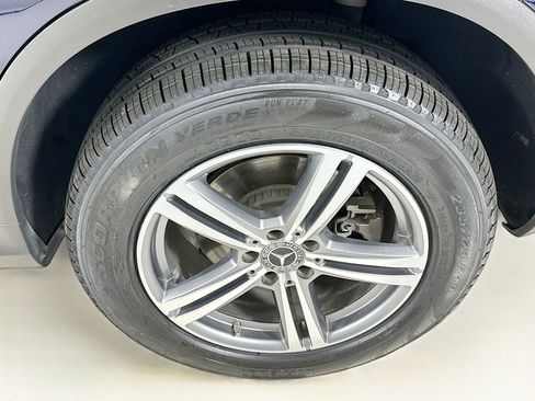 Used 2022 Mercedes-Benz GLC 300 image 33
