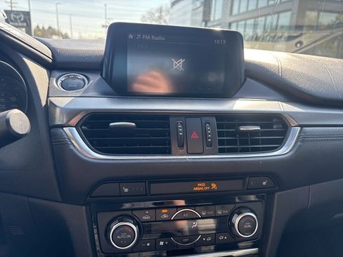 Used 2017 MAZDA MAZDA6 Touring image 19