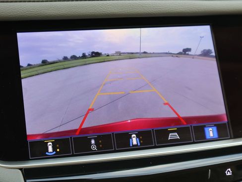Used 2024 Cadillac XT5 Premium Luxury w/ Technology Package FWD image 22