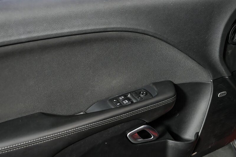 Used 2019 Dodge Challenger R/T Scat Pack RWD image 13