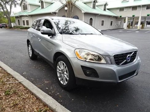 Used 2010 Volvo XC60 T6 image 6