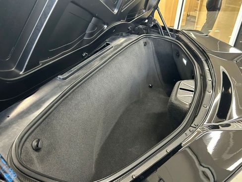 Used 2023 Chevrolet Corvette Z06 RWD image 38