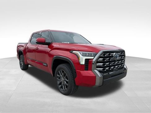 Used 2023 Toyota Tundra Platinum AWD/4WD image 3