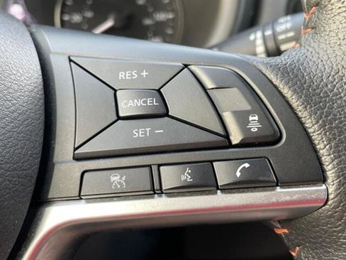 Used 2021 Nissan Kicks SR w/ SR Premium Package image 17