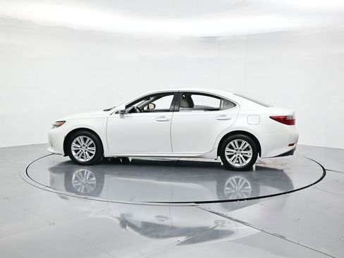 Used 2013 Lexus ES 350 w/ Premium Pkg image 7