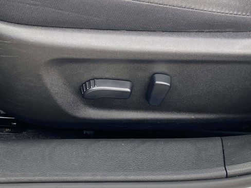 Used 2024 Nissan Altima 2.5 SV image 15