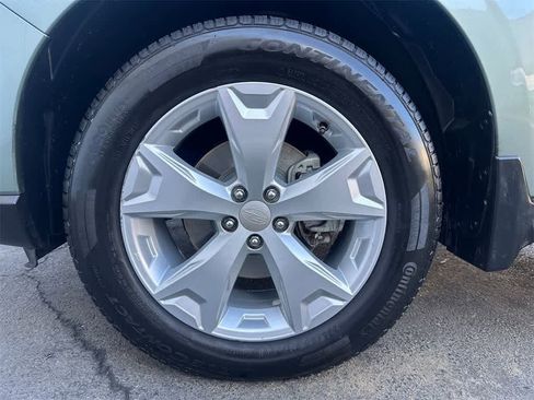 Used 2014 Subaru Forester 2.5i Touring image 8