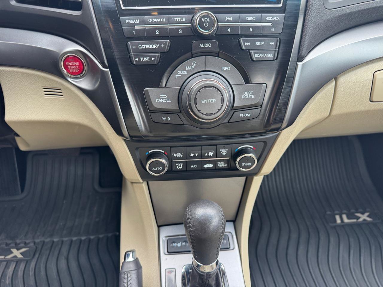 Used 2015 Acura ILX w/ Technology Package FWD image 12