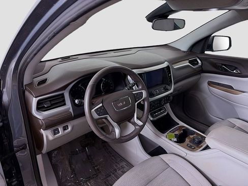 Used 2021 GMC Acadia SLE w/ Driver Convenience Package image 17