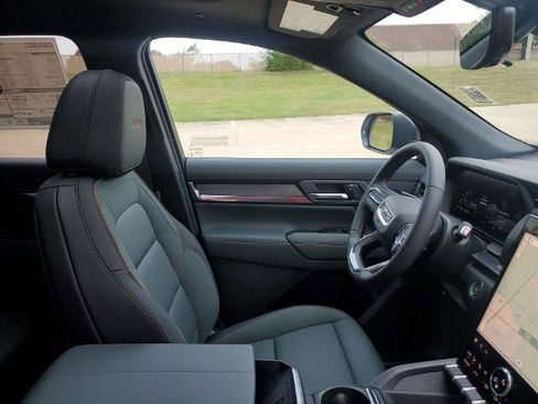 New 2026 GMC Terrain AT4 w/ Convenience Package III image 35