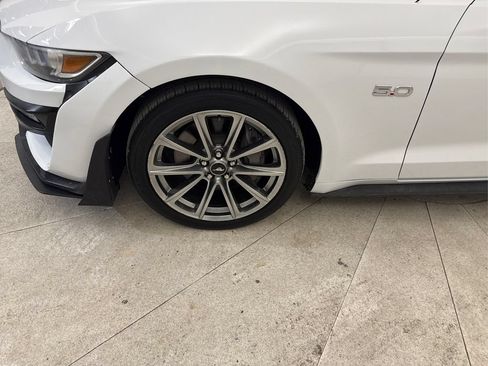 Used 2015 Ford Mustang GT Premium w/ Equipment Group 401A RWD image 12