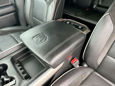 Used 2020 RAM 1500 Laramie AWD/4WD image 21