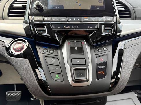 Used 2018 Honda Odyssey Elite image 50